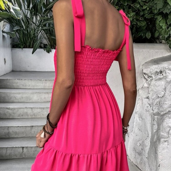 Sundress - Picture 2 of 3